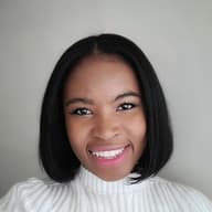 Deborah Hord headshot